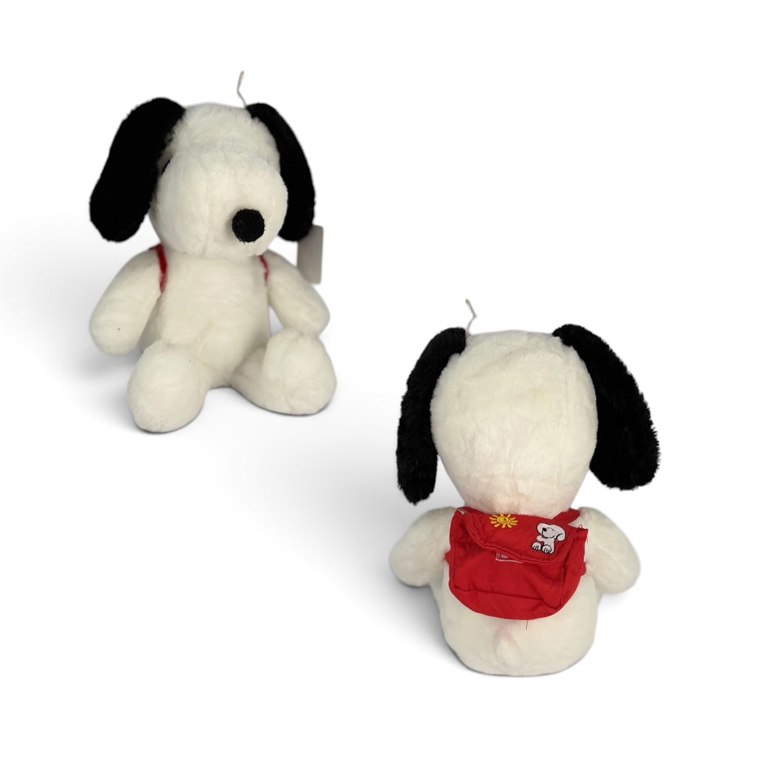 221d08bd-a317-4359-aabd-8050381ca7c2-photoroom PELUCHE SNOOPY C/ MOCHILA-30CM - Imagen 1
